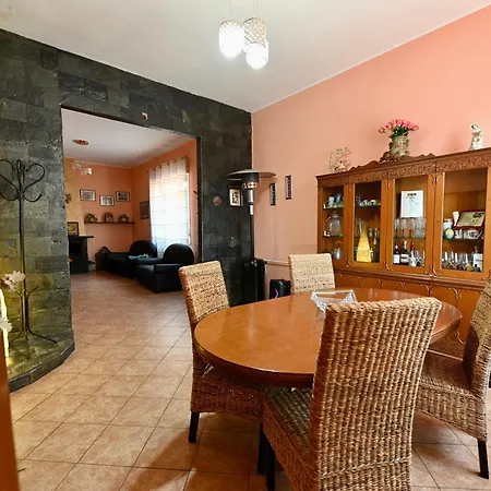 Villa Etna Volcano Relais- Indipendent Mascalucia